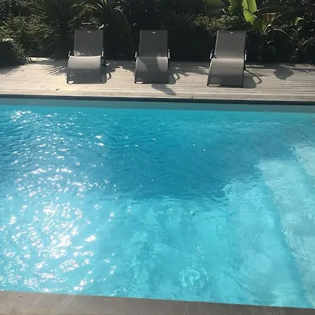 4ch Et Superbe Piscine Chauffee A Capbreton