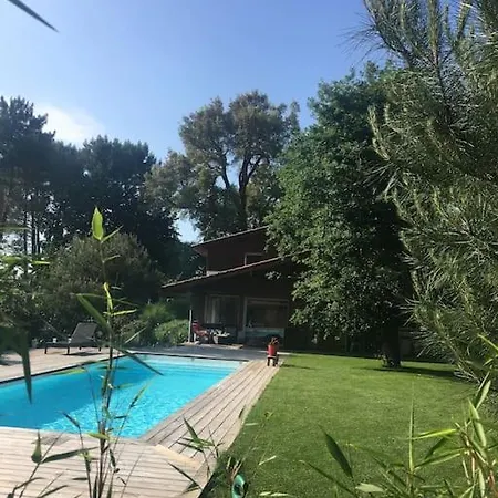 4ch Et Superbe Piscine Chauffee A Capbreton