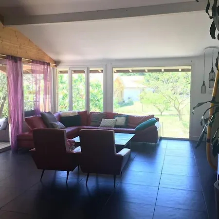 4ch Et Superbe Piscine Chauffee A 4*